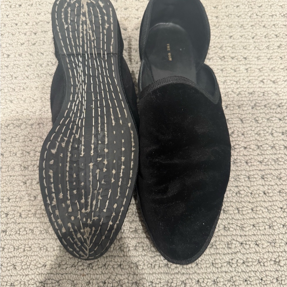 The Row Black Velvet Grosgrain Trim D'Orsay Flats

Women's Size: 9 
EU 39 - Picture 2 of 3